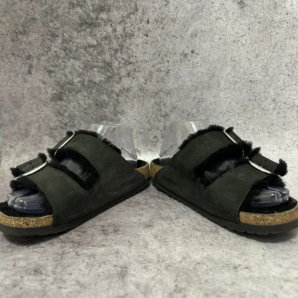Birkenstock Arizona Big Buckle Sandals Womens 39 US 8 Black Shearling Leather